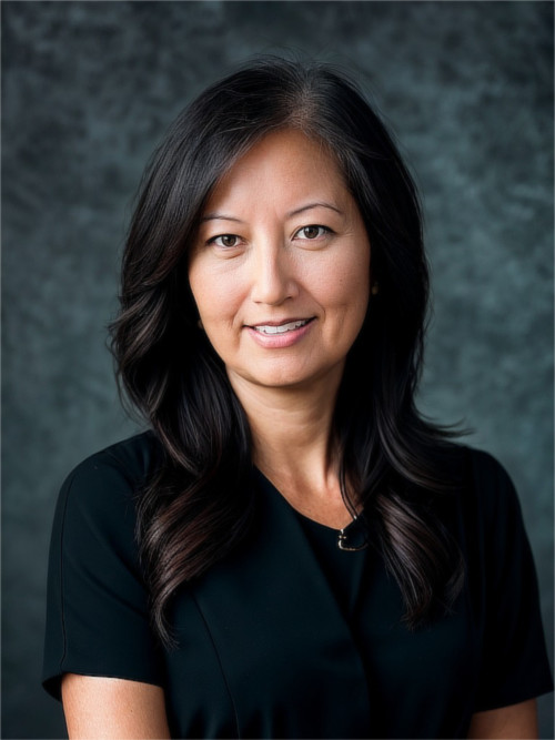 Portrait of Dr Meyan Tran